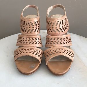 Adrienne Vittadini - Prim Leather Sling Back heels